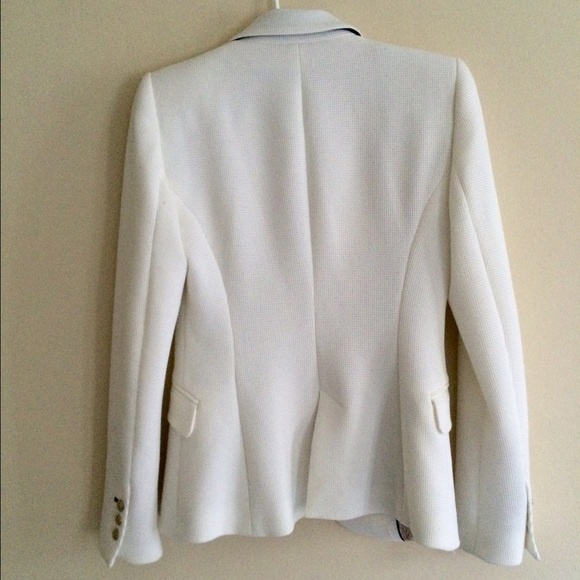 Zara Jackets & Coats - PRICE DROP! Zara White Blazer Jacket gold buttons Zara Jackets & Coats - PRICE DROP! Zara White Blazer Jacket gold buttons