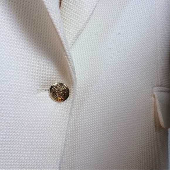 Zara Jackets & Coats - PRICE DROP! Zara White Blazer Jacket gold buttons Zara Jackets & Coats - PRICE DROP! Zara White Blazer Jacket gold buttons