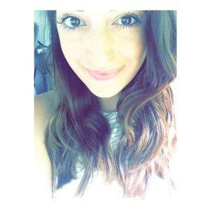 Meet your Posher, Gina