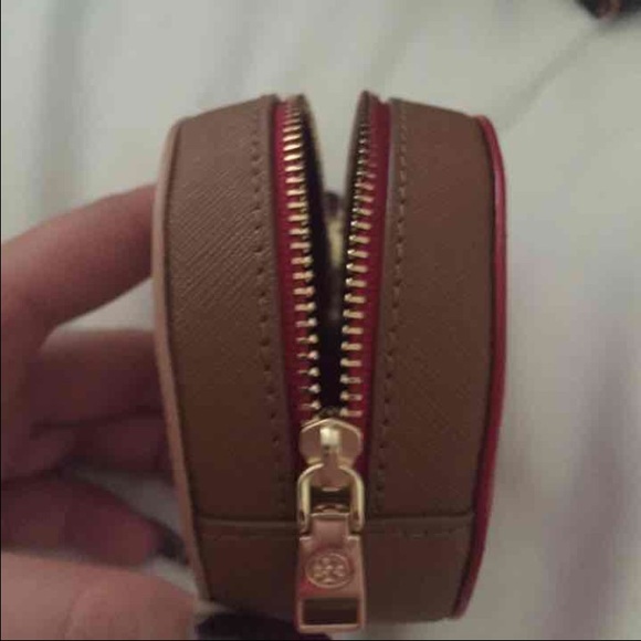 tory burch Keychain - Picture 2 of 3