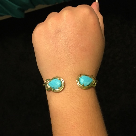 Kendra Scott - Picture 3 of 3