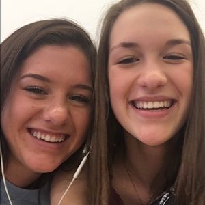 Meet your Posher, Felicia