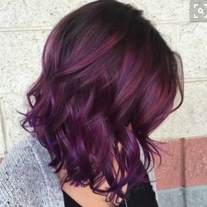 Meet your Posher, Daniela