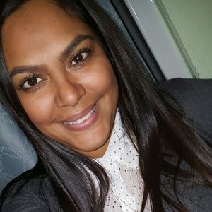 Meet your Posher, Vanessa