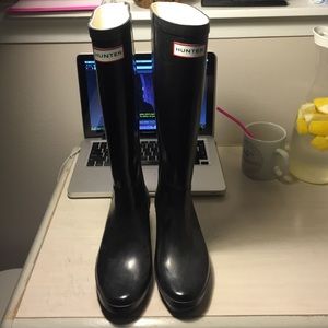 Heeled Hunter Rainboots