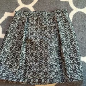 pleated skirt