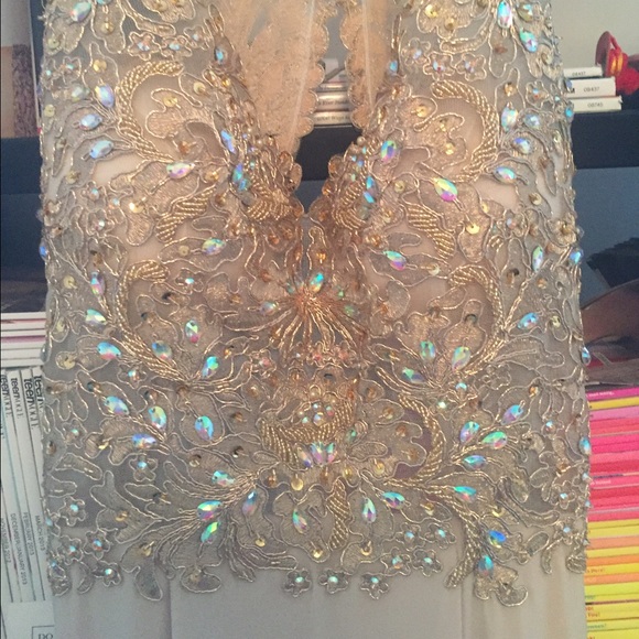 NEVER WORN PROM DRESS - Picture 2 of 5