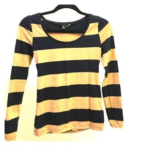 H&M Long sleeve tee