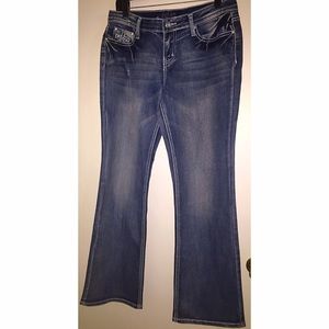 BRAND NEW woman's bootcut jeans