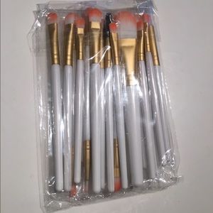Make up brushes