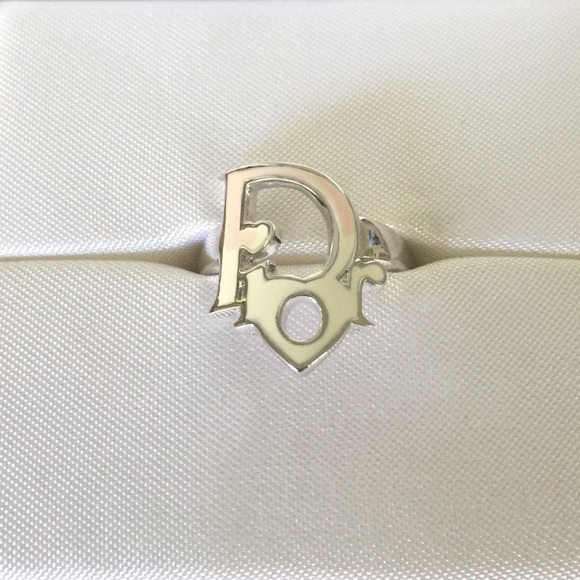 Christian Dior Ring - light pink, size 5