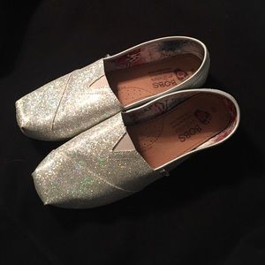 Bobs silver sparkle flats