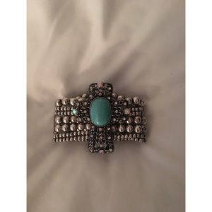 Cross beaded bracelet
