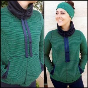 green bean/ inkwell blue avenue pullover size 12