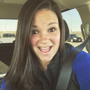 Meet your Posher, Christina