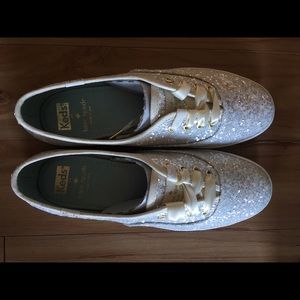 🎀BRAND NEW Kate Spade Keds - White Glitter