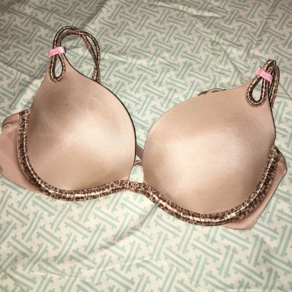 32B Vitoria's Secret Push-up Bra