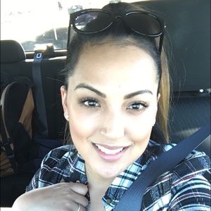 Meet your Posher, Julie