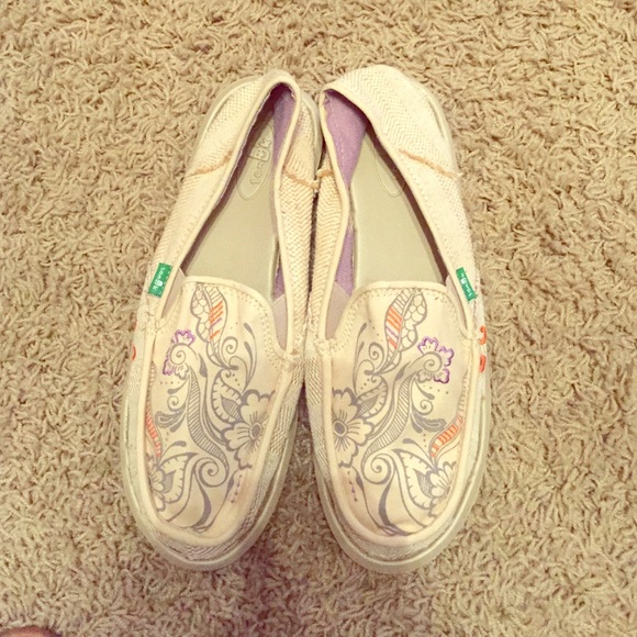 Women's loafers bran new never wore, size 9