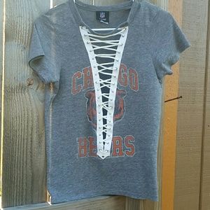 ❤🐻 SALE!!!Chicago Bears Lace Up T Shirt🐻❤