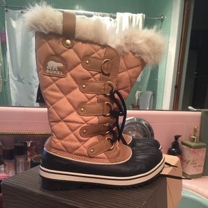 Sorel Boots