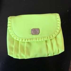neon clutch