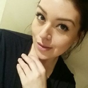 Meet your Posher, Dana