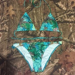 VS Swimsuit Top & Bottom both Size Small