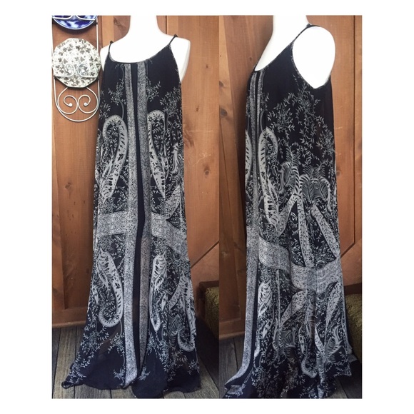 Gorgeous! Long, Flowing Maxi Dress by Express