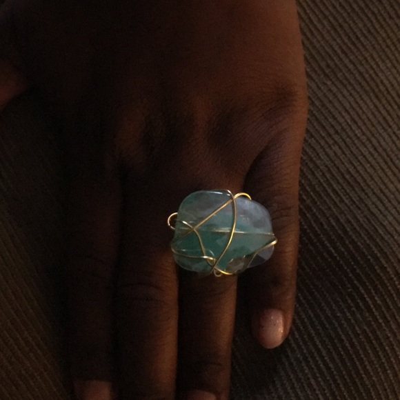 Turquoise statement ring - Picture 2 of 2