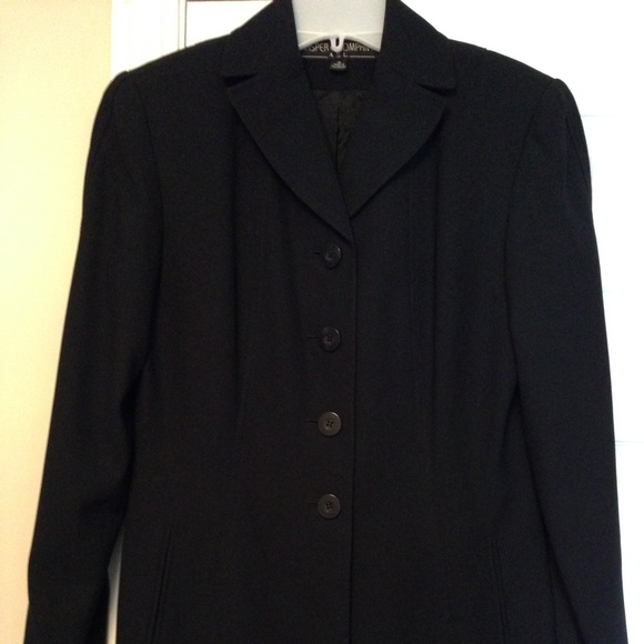 🎾Kasper Black Blazer