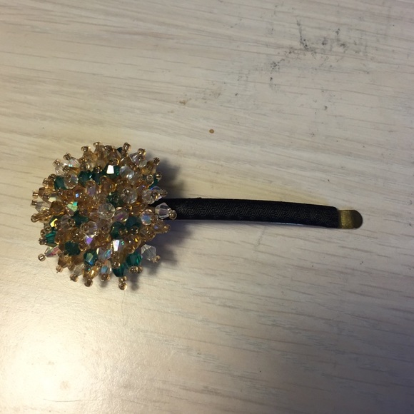 Hair barrette