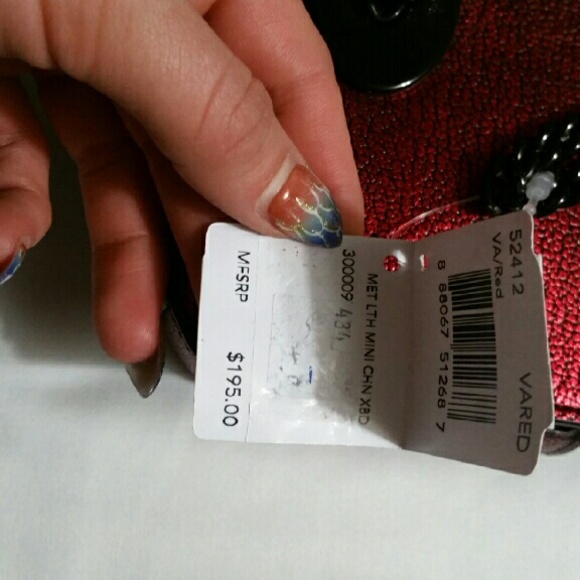 COACH METALLIC RED PURSE. BRAND NEW NEVER USED. - Picture 2 of 4