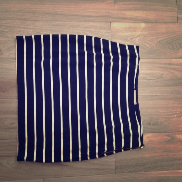 Banana Republic striped mini skirt