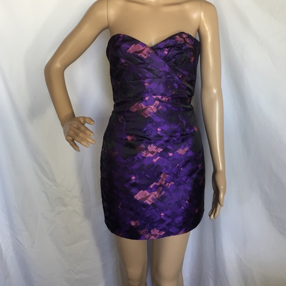 Forever21 strapless dress - Picture 3 of 4