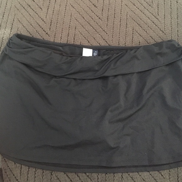 Bathing suit skirt
