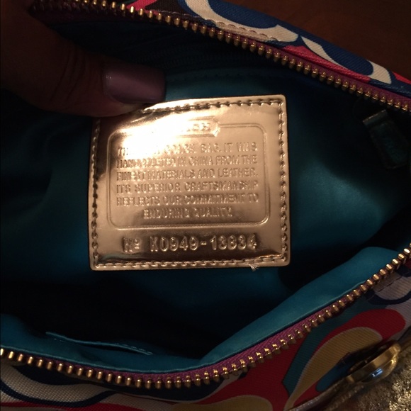 🌺🎀 SOLD!!! Bundle Multicolored Coach Purse🌺🎀 - Picture 4 of 4