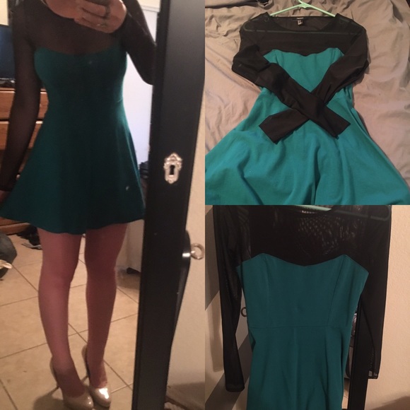 Sleeved forever 21 turquoise dress