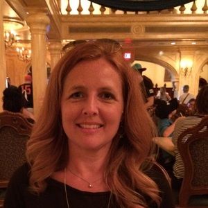 Meet your Posher, Kelley