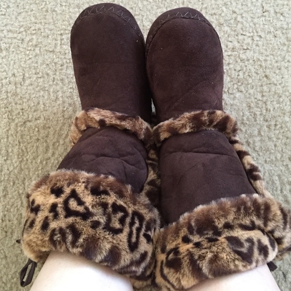 **SOLD***Jessica Simpson slipper boots - Picture 2 of 4