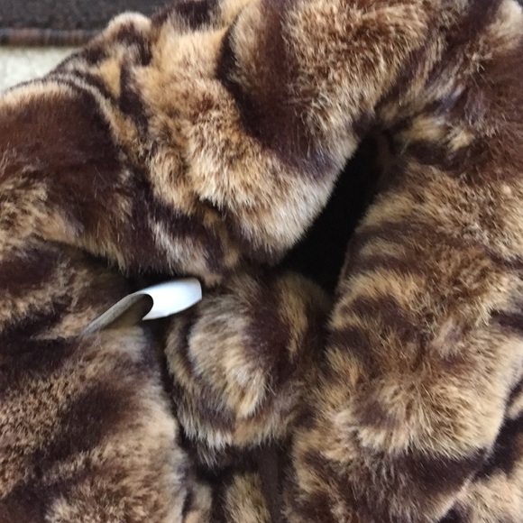 **SOLD***Jessica Simpson slipper boots - Picture 4 of 4