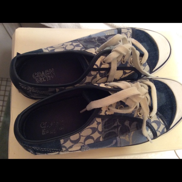 Coach shoes - Picture 2 of 4