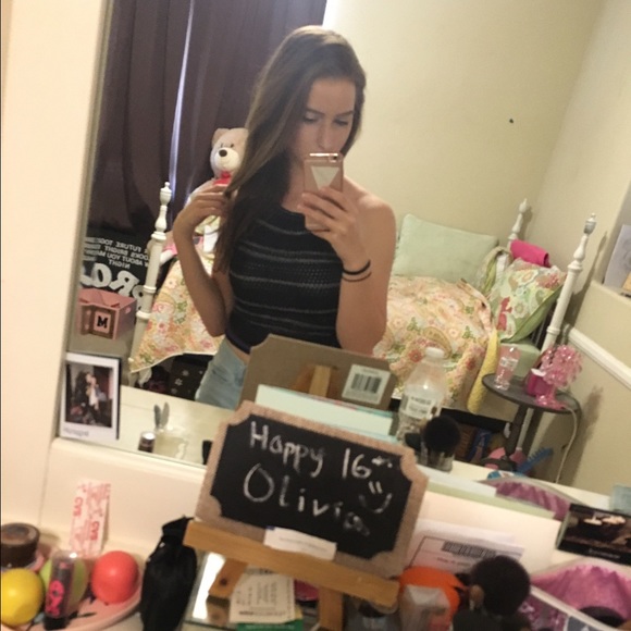 Meet your Posher, Olivia