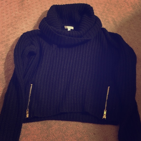 GB sweater