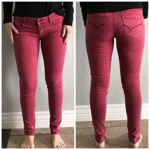 Red skinny pants