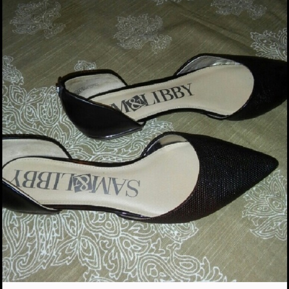 Black flats