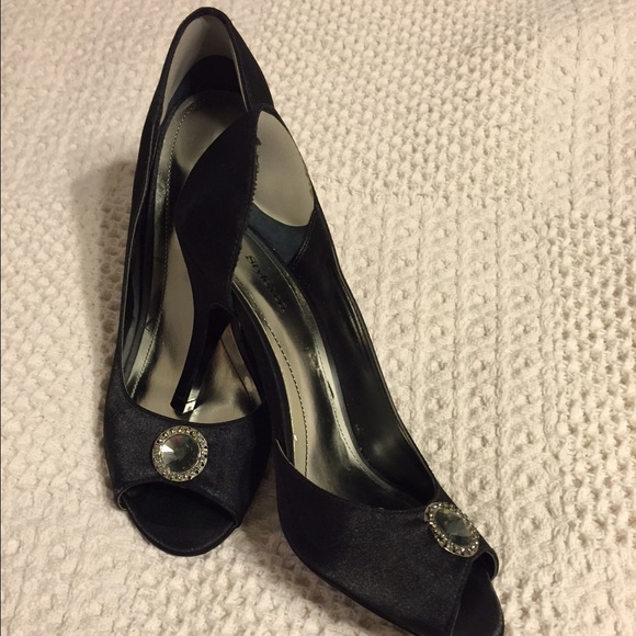 Style & Co. Black Satin 3 and 1/2 inch Heel - Picture 2 of 4