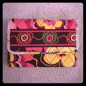 Vera Bradley tri-fold wallet