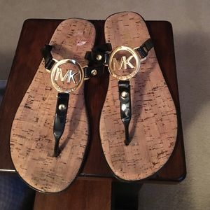 Michael kors logo sandal