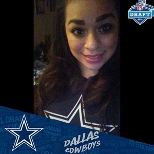 Meet your Posher, Roxy